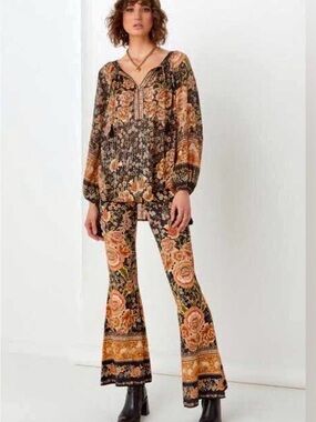 Spell & The Gypsy Collective 2 piece includes Mystic blouse and Mystic Flares